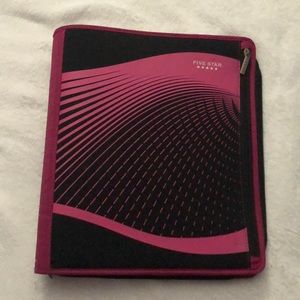 Five Star 2-inch Zip Up Binder